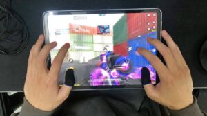 Call of Duty Mobile | MÌNH CÓ NÊN NÂNG CẤP LÊN 6 NGÓN ĐỂ CHƠI GAME TỐT HƠN HAY KHÔNG ?