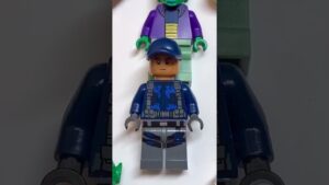 How to make a LEGO Ghost Minifigure from Call of Duty MW2!