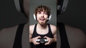 Call of Duty Zombies in 2050😂