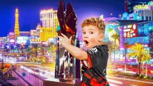 8 YEAR OLD TAKES OVER CALL OF DUTY CHAMPS IN LAS VEGAS