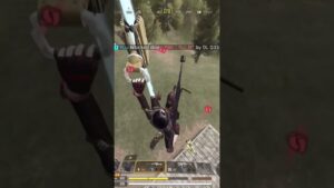 DOING A SCREENSHOT WHILE SNIPING HIM? Call of Duty Mobile Battle Royale