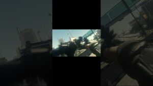 Погоня на крышах автобусов Call of Duty: Advanced Warfare ▶ #callofduty #shorts #game #игры