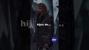 El actor de voz de Kratos destruye a Call of duty MW3 #playstation  #shorts #godofwar