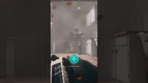 INSANE CALL OF DUTY WARZONE 2 SELF REVIVE VONDEL BATTLE ROYALE #shorts  #callofduty #4kgameplay