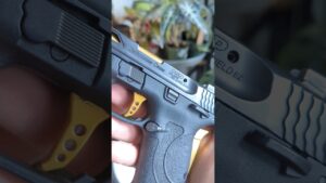 Should this gun be in Call of duty? let me know what you think in the comments #firearms #handgun