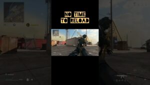 DUDE MOVING LIKE A RAT 😆- CALL OF DUTY